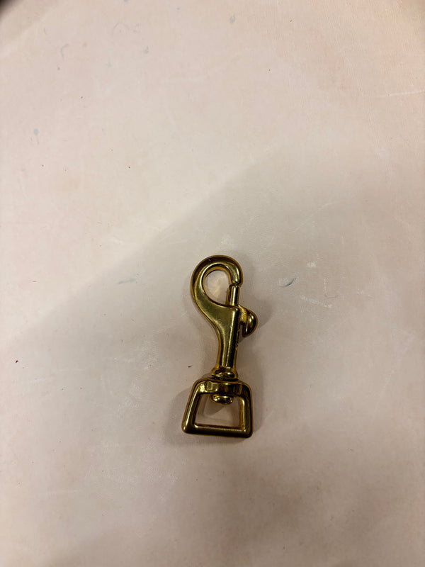 Musketon hook gold trapeze 15mm