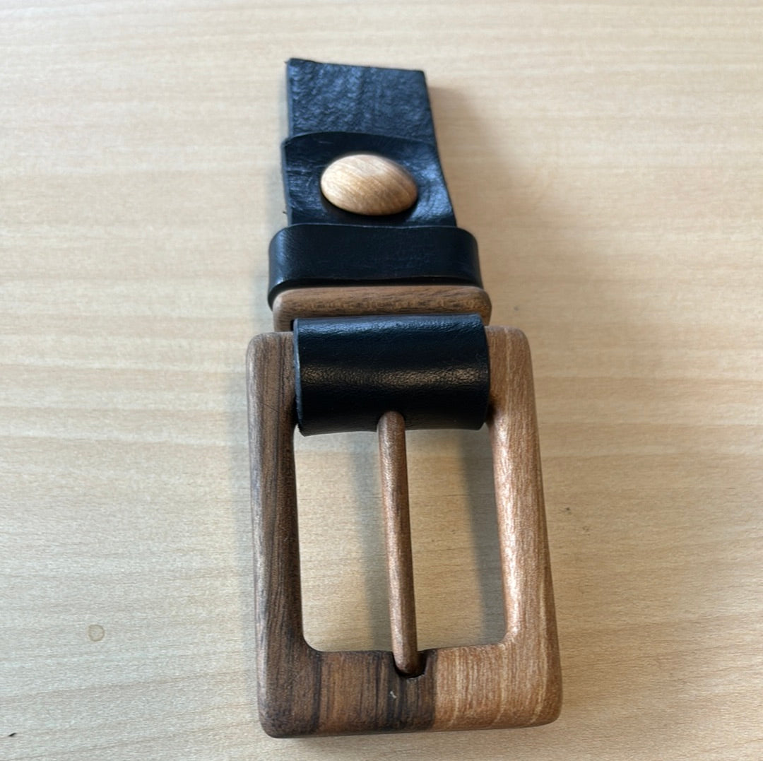 Woodbelt Buckle Brave 30 mm Color Walnut