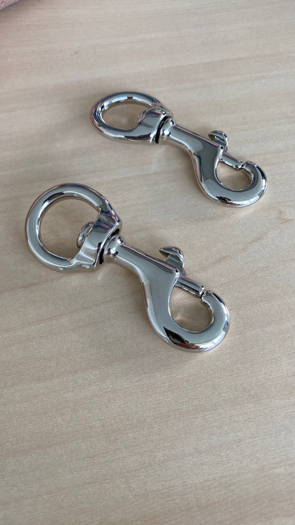 Musketon hook extra strong 20 mm round top per two pieces Nickel