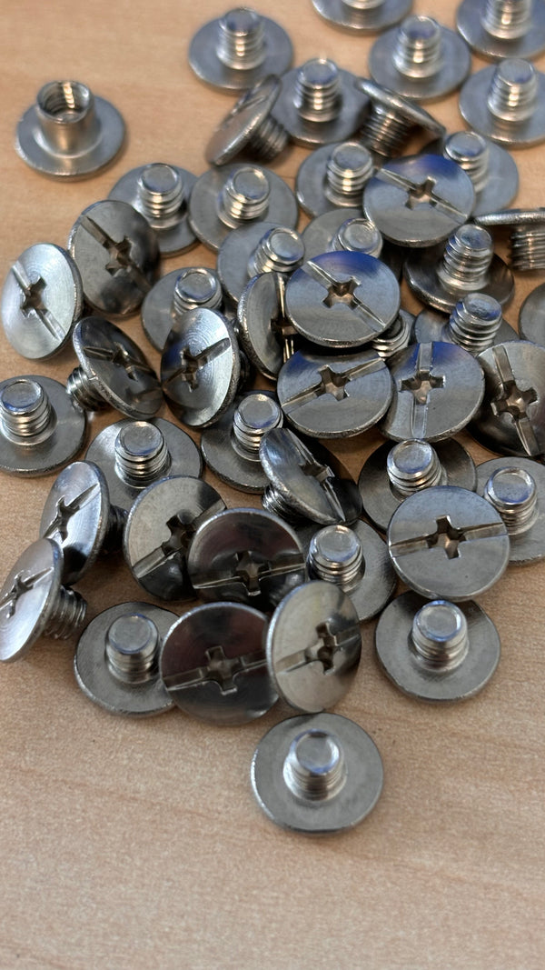 Chicago Screws bag of 25pc Leather hardware various colors