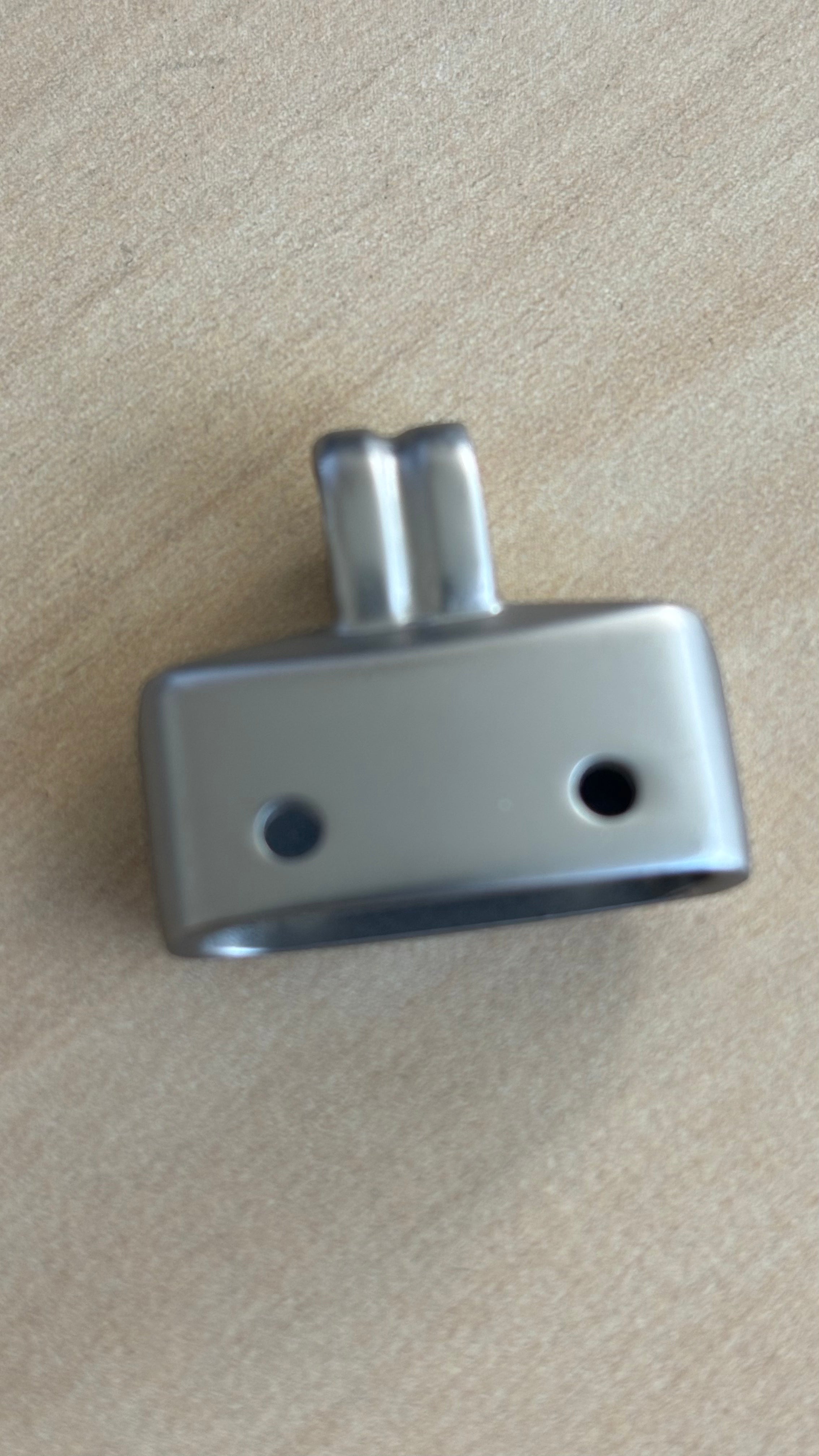 Metal key ring holder Nikkel brushed 2.6 cm long 0.6 cm wide