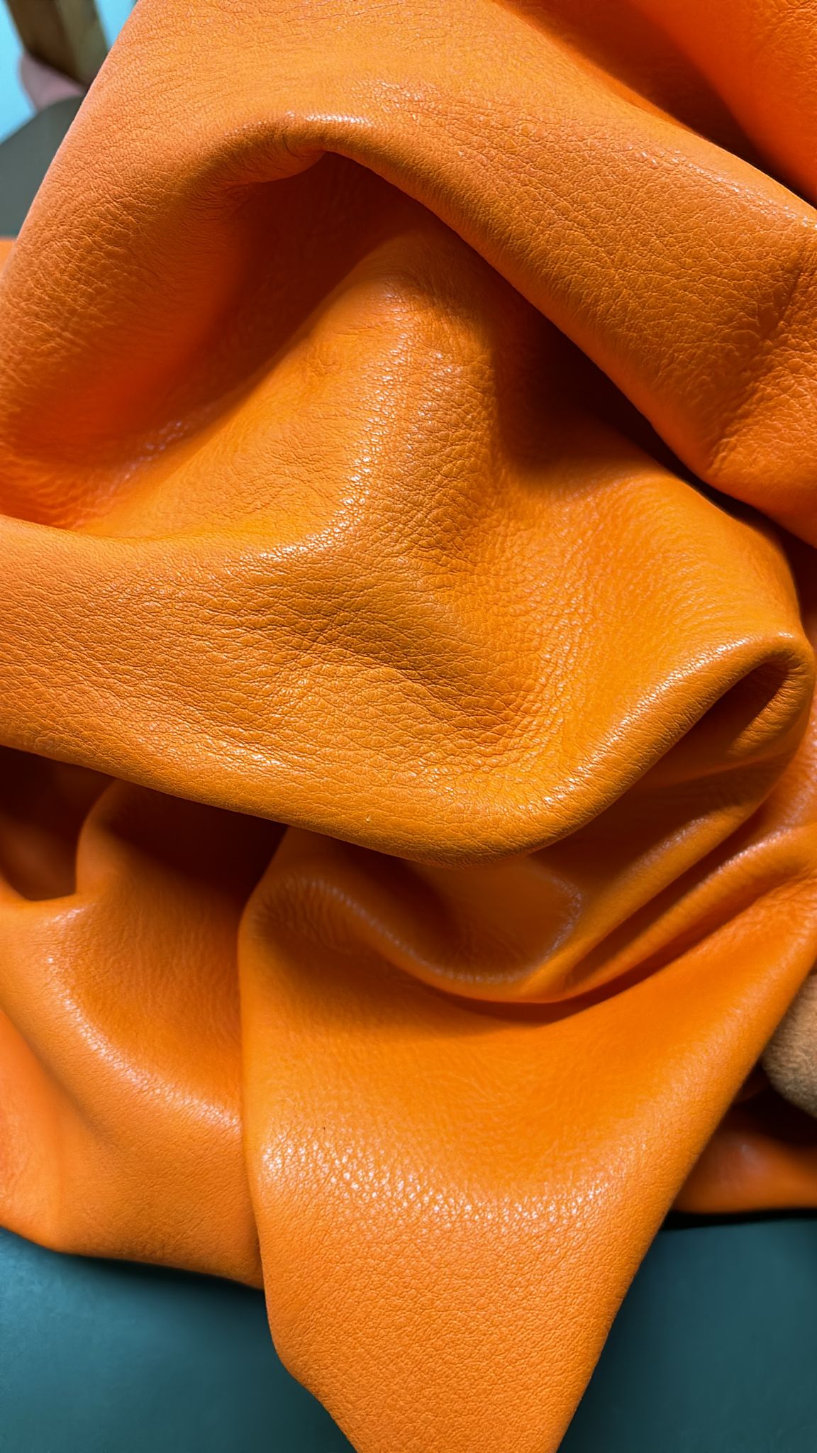 Floater milled leather - 1.3/1.5 mm