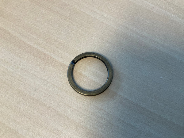 Metal key split ring bronze patina (only the key ring)