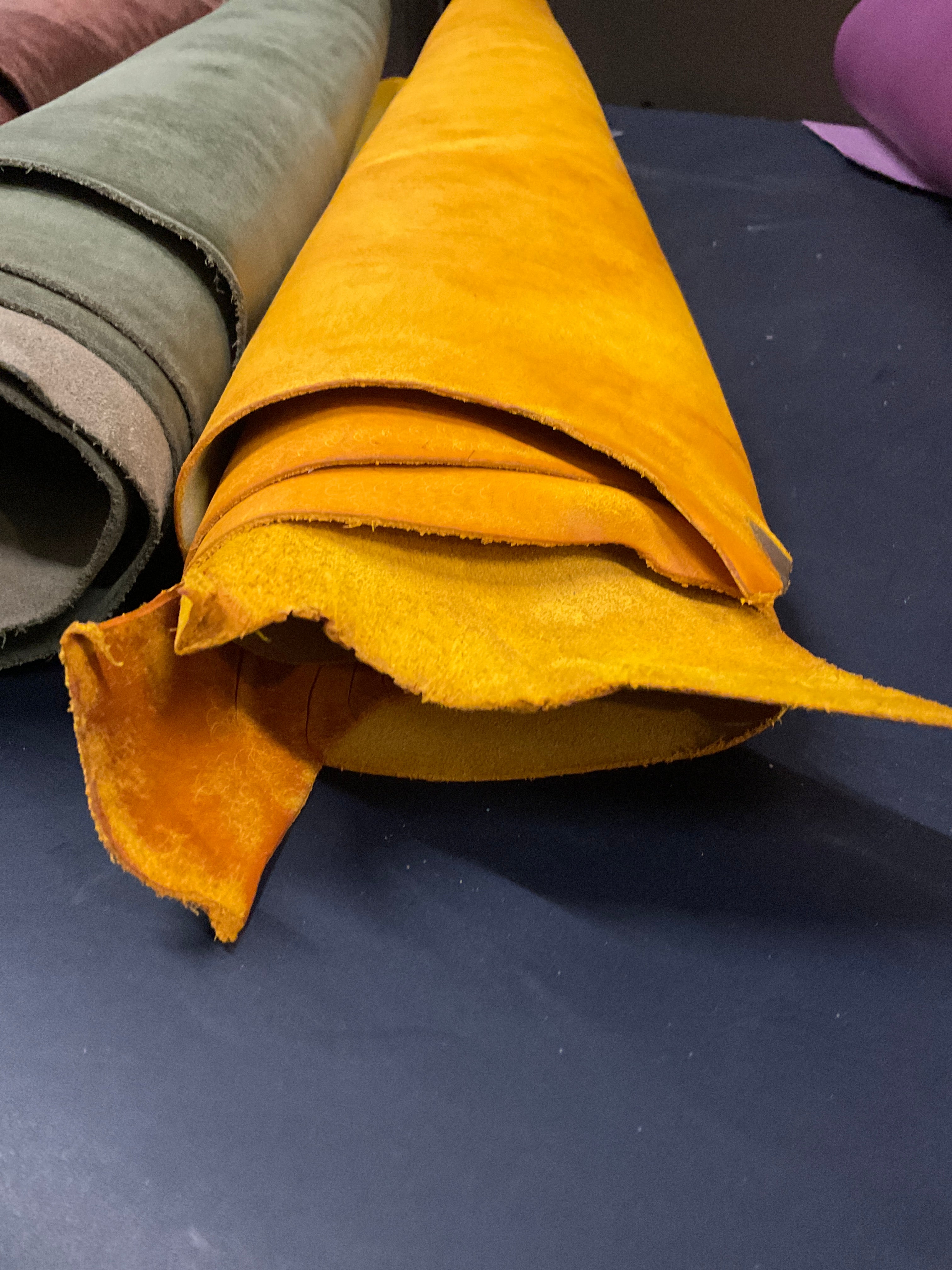 Floater milled leather - 1.3/1.5 mm