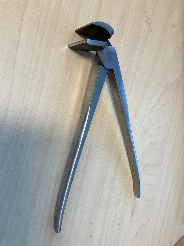 Leather frame plier tool