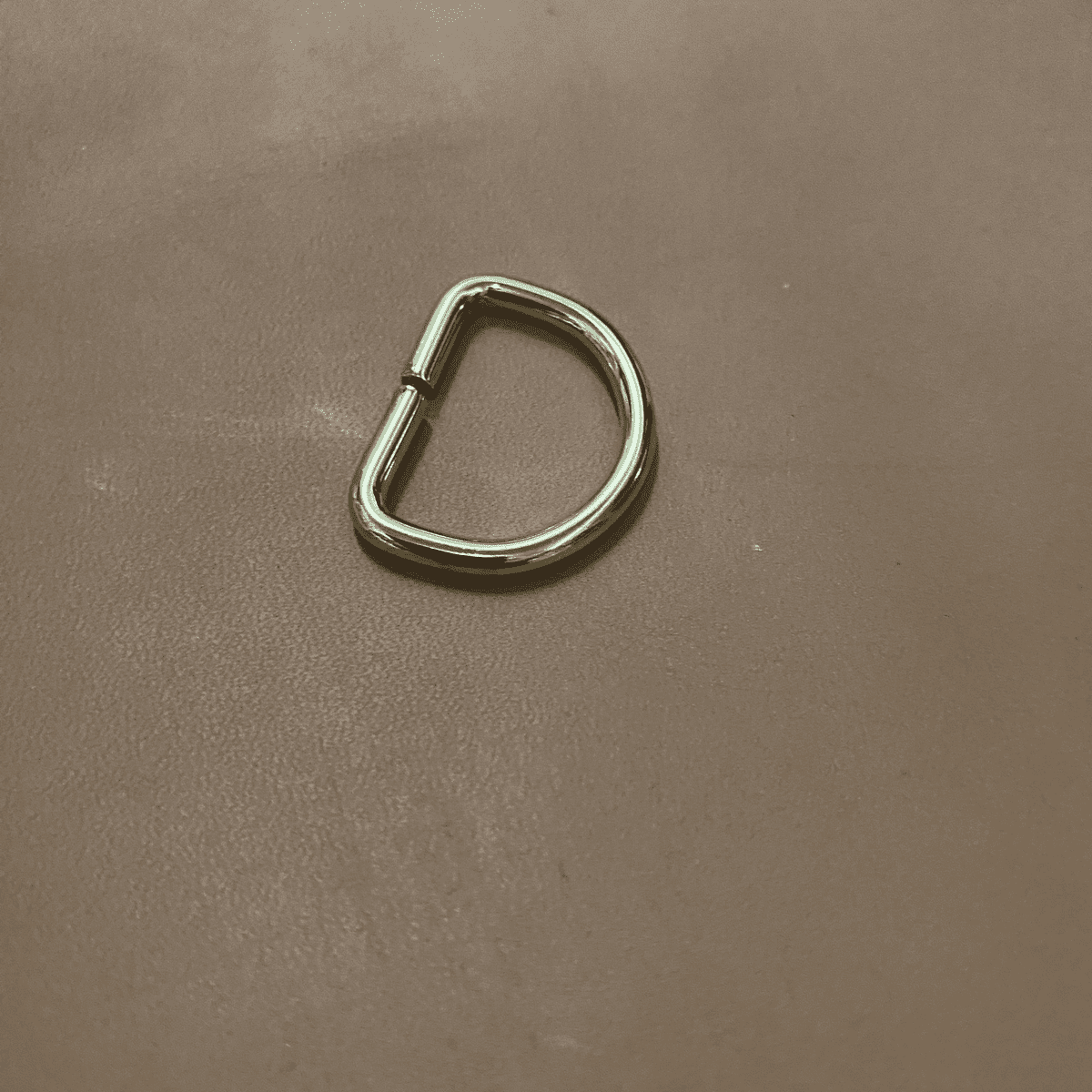 D Ring 22 x 3 Gold