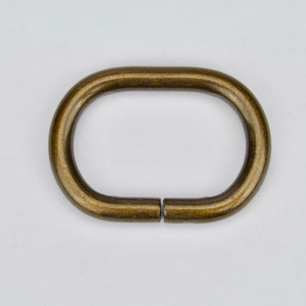 Oval Ring Old Gold 32 mm