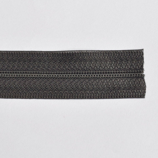 Zipper Nylon Plastic Dark Cocoa 4 mm