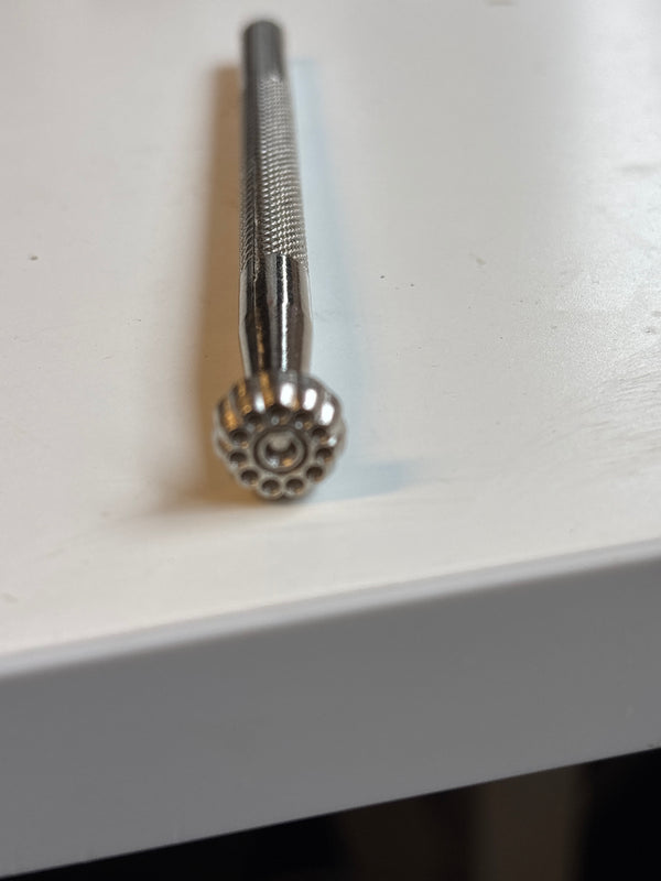 Habto Leather Embossing Stamp G602 – 11-Seed Flower Center for Full Vegetable Tanned Leather