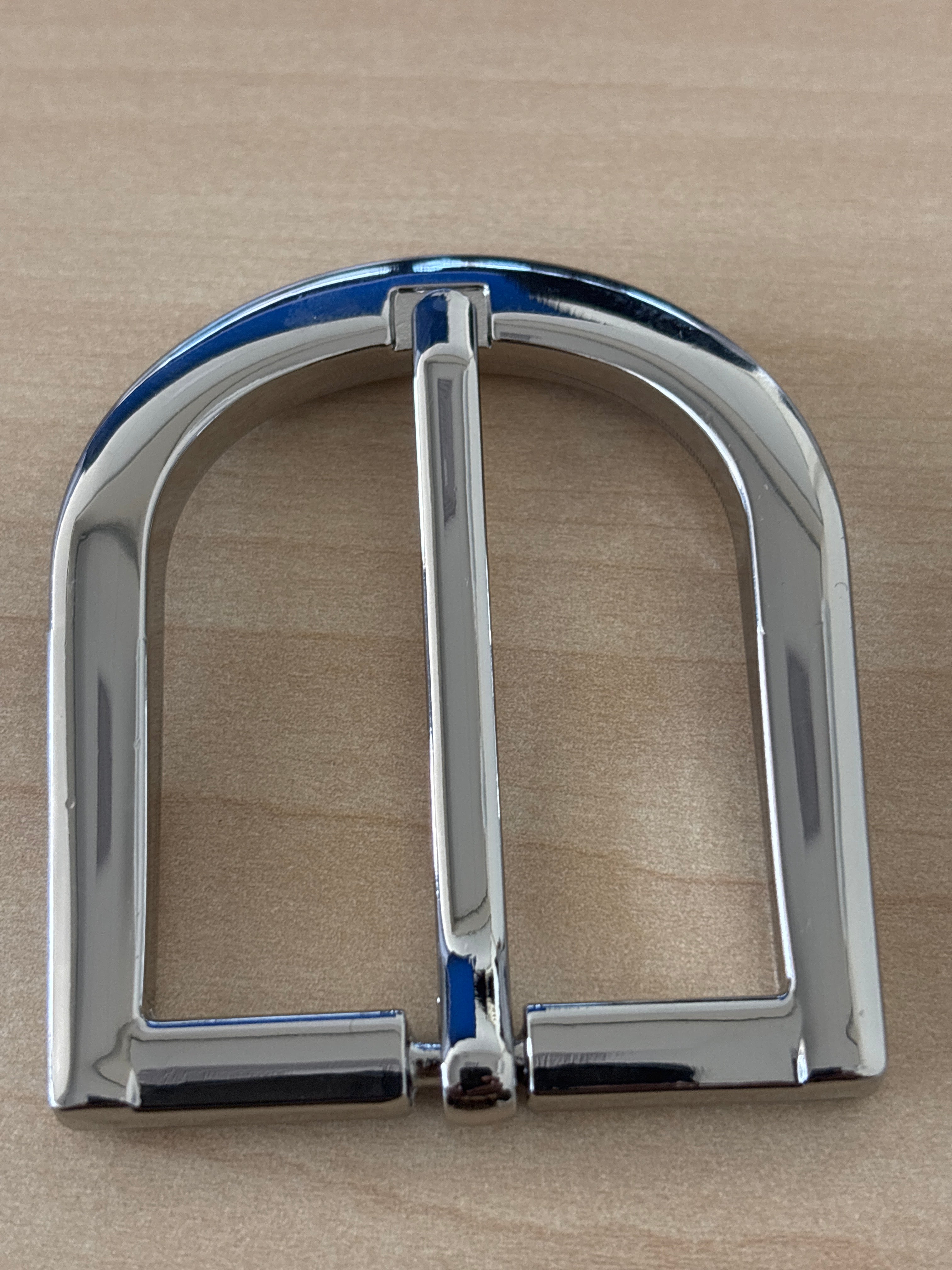 Beautifull Buckle Nickel 40 mm