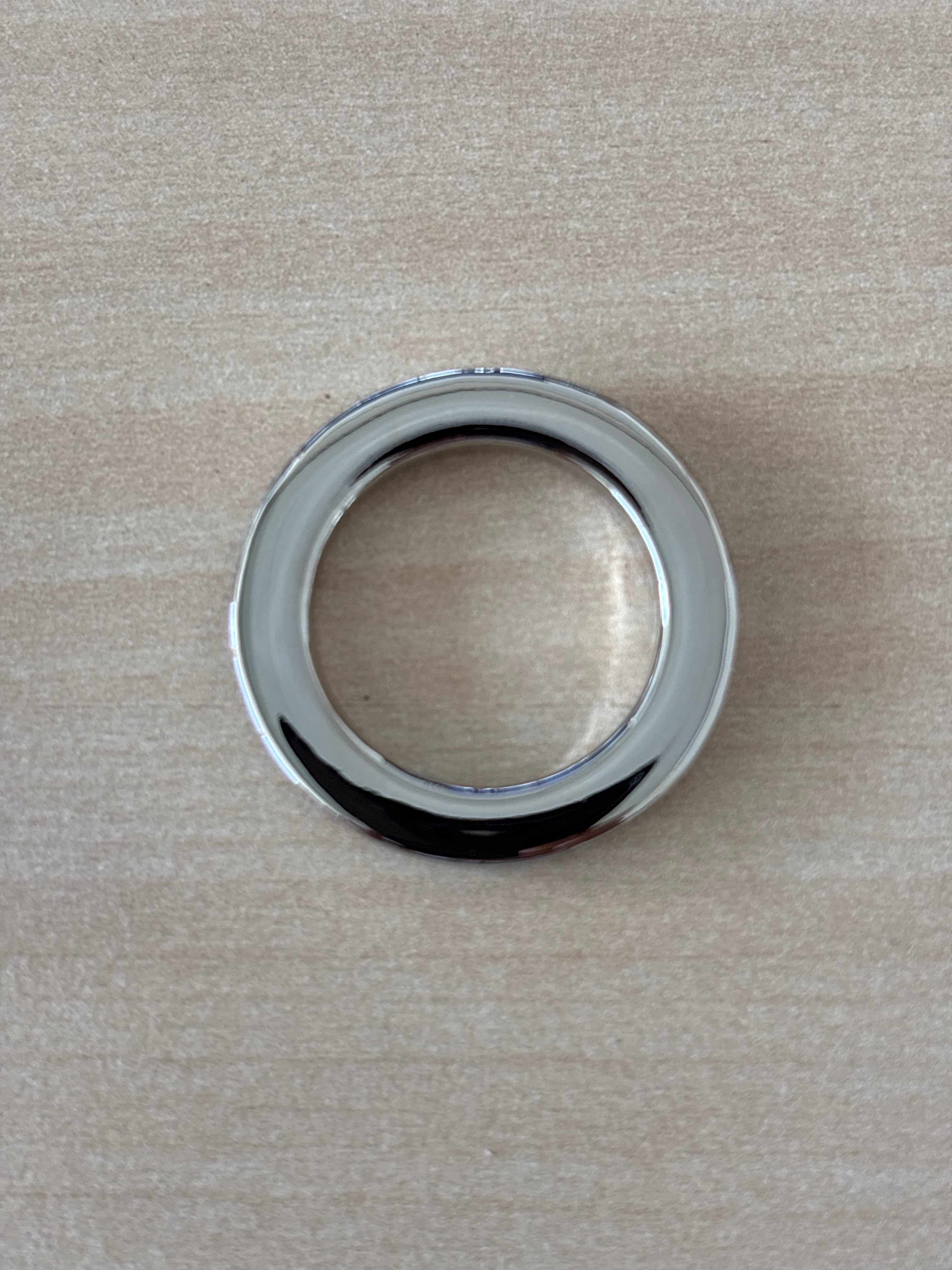Round flat O Ring 20 mm inside nickel 2 pcs per bag