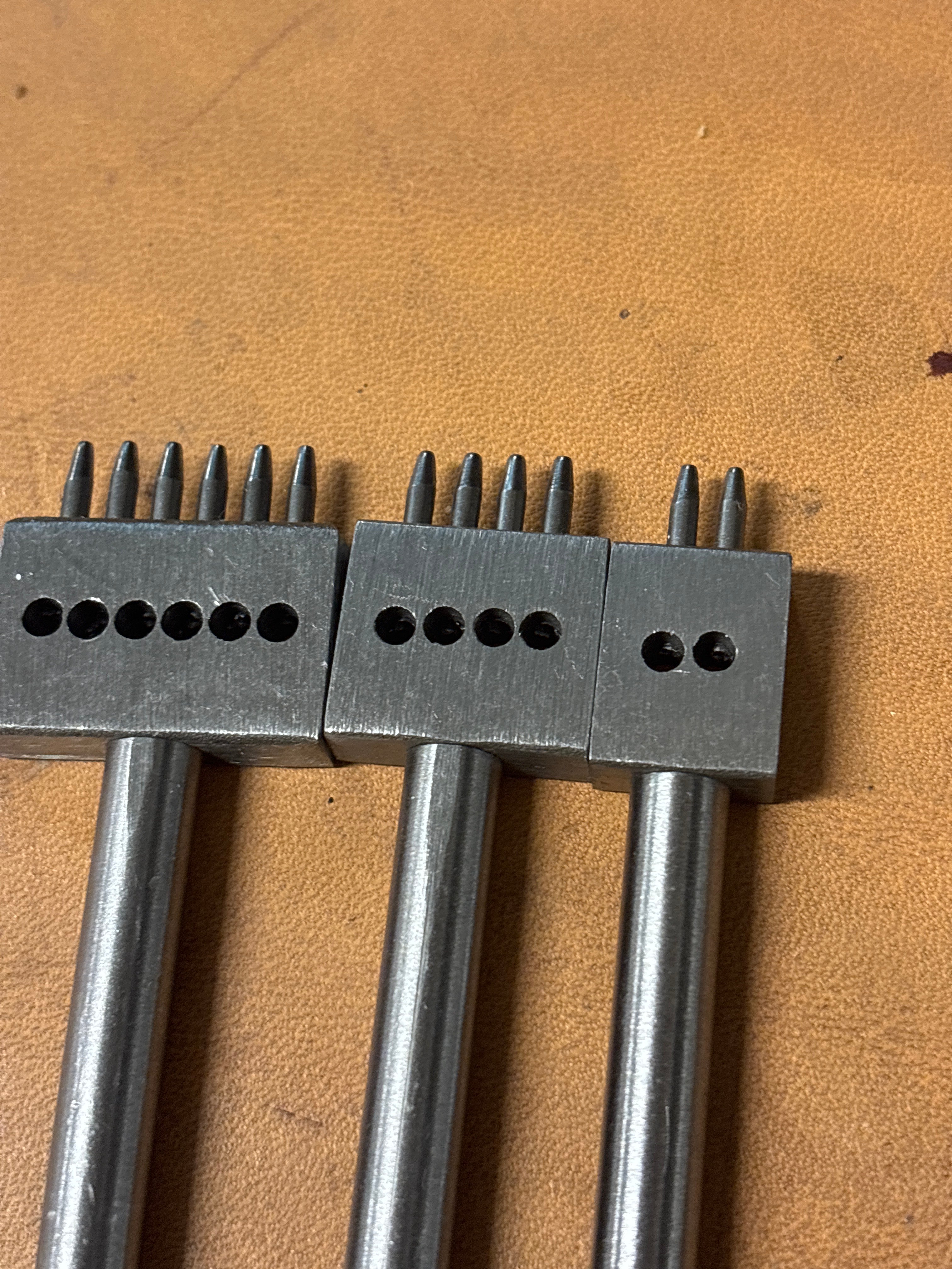 Pricking Irons Set 4 mm – 2+4+6 Teeth, Round Head