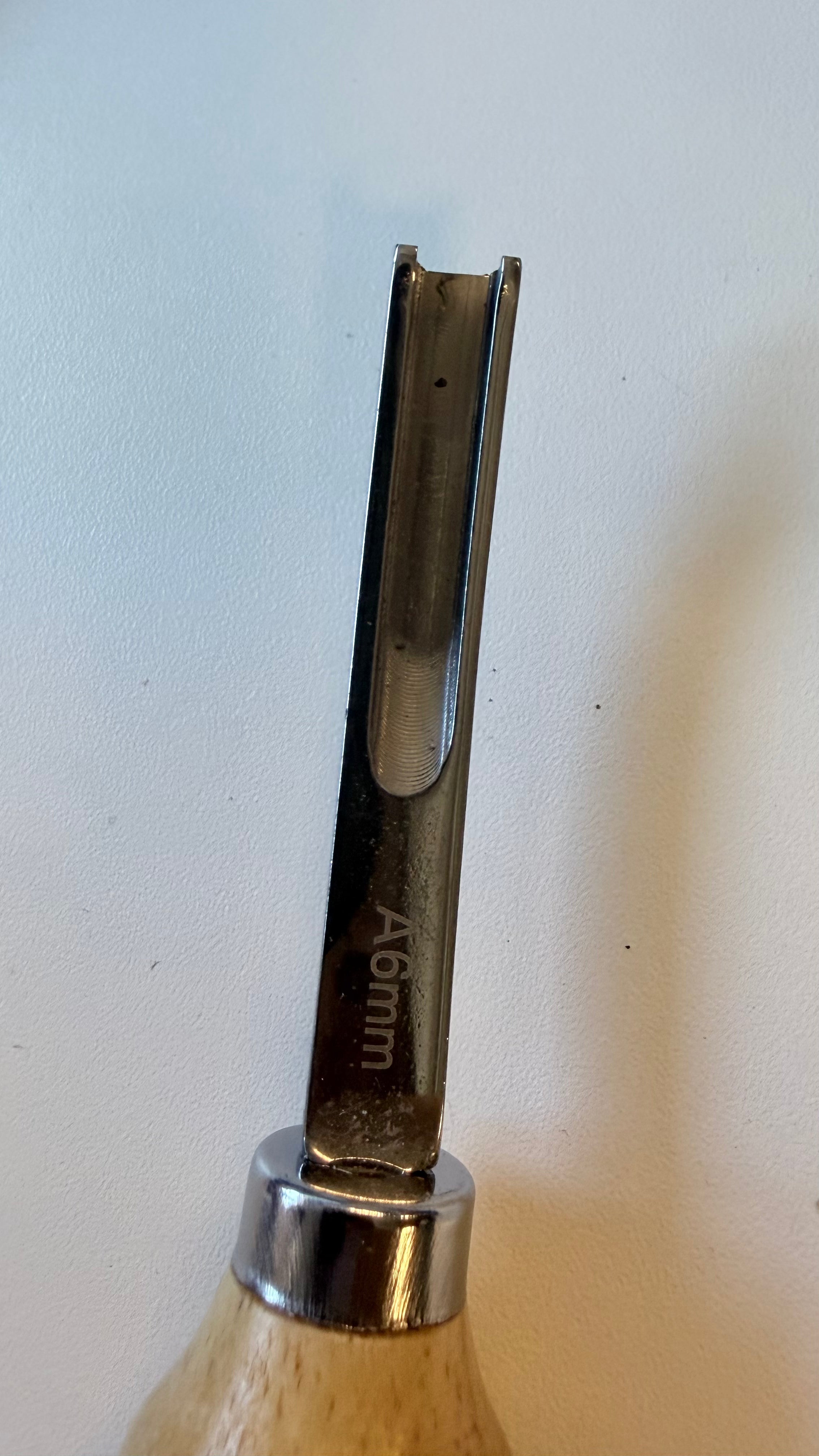 Johnny Lee French Edger Skiver 4,6,8mm - Leathercraft Tool