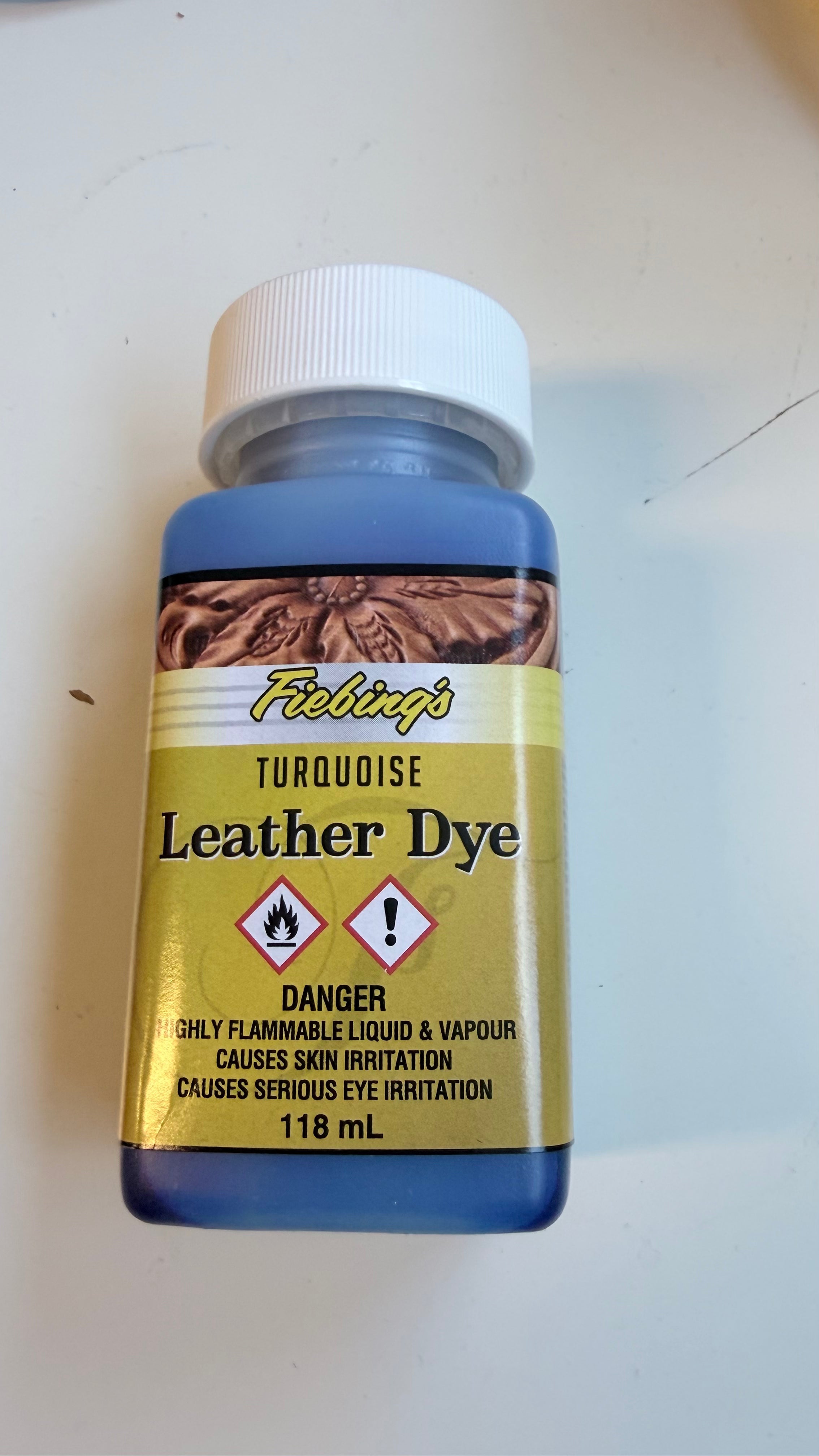 Fiebing Leather Dye 118ml – Professional Leather Dye for Makers