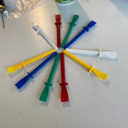 Reusable Glue Spatula - 2cm Wide Hard Plastic Tool – Durable