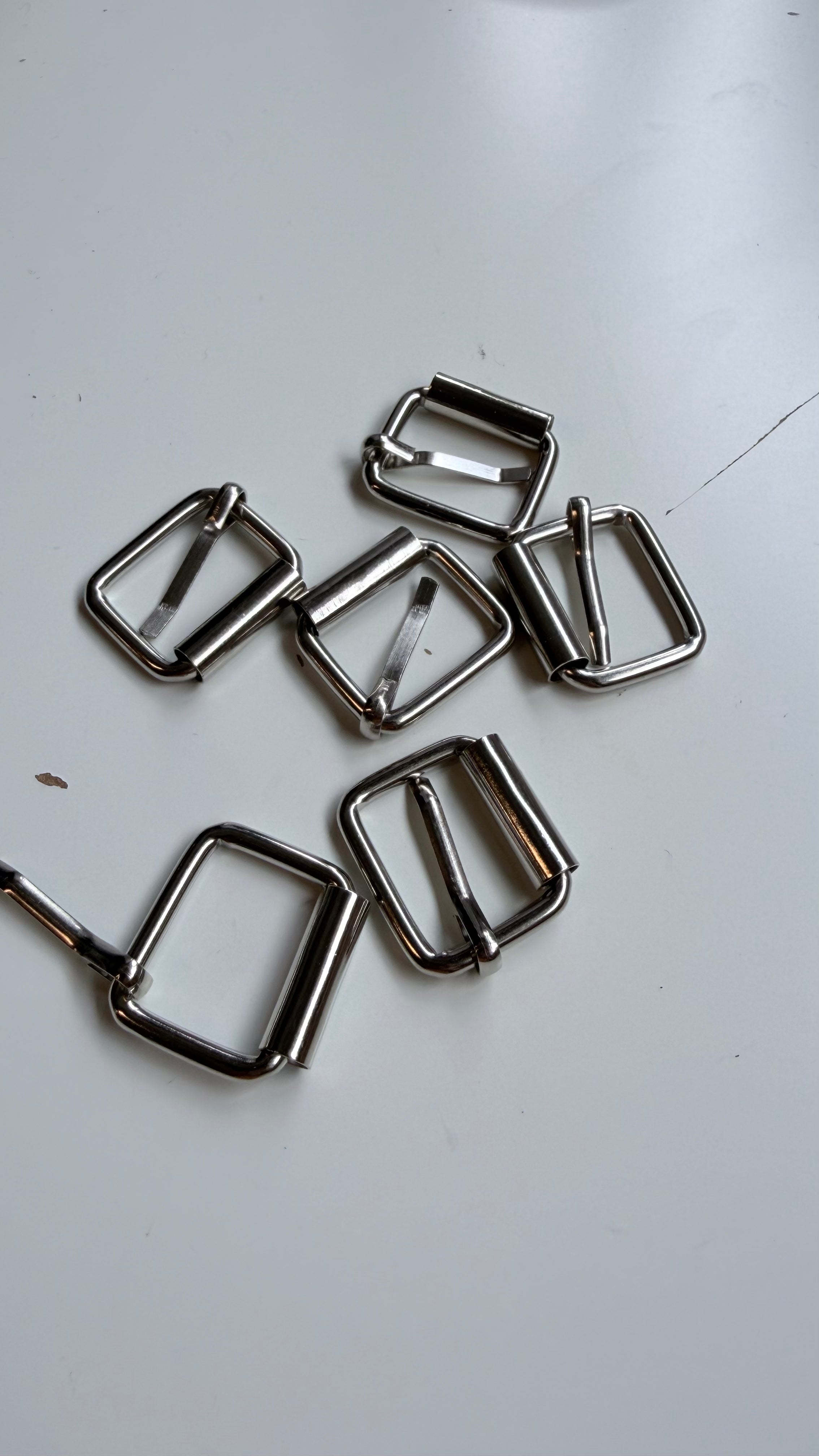 Nickel Buckle with Roller - Secure & Stylish Fastening varios sizes available