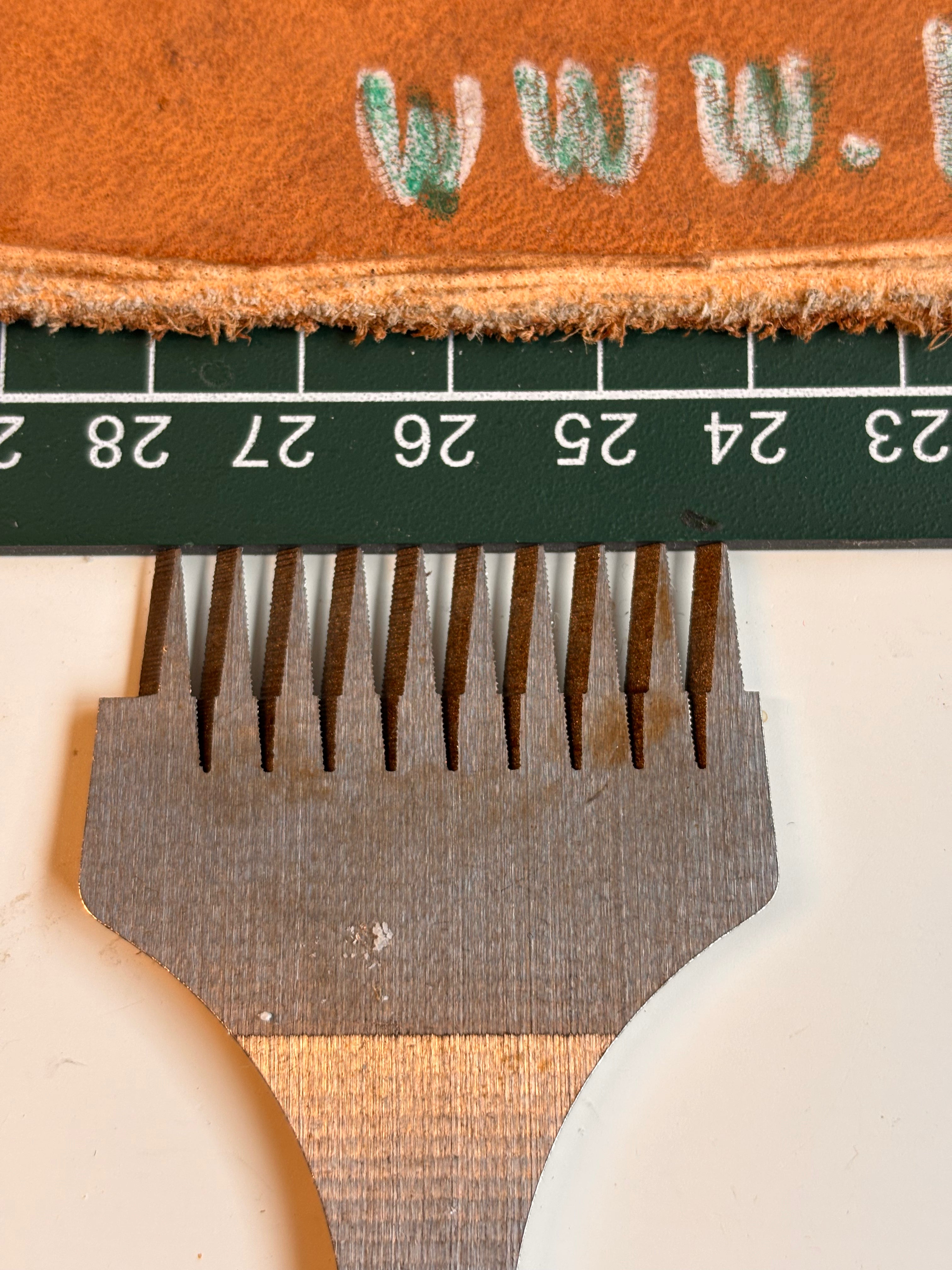 French Style Leather pricking iron set 3.85 mm Hole Punch