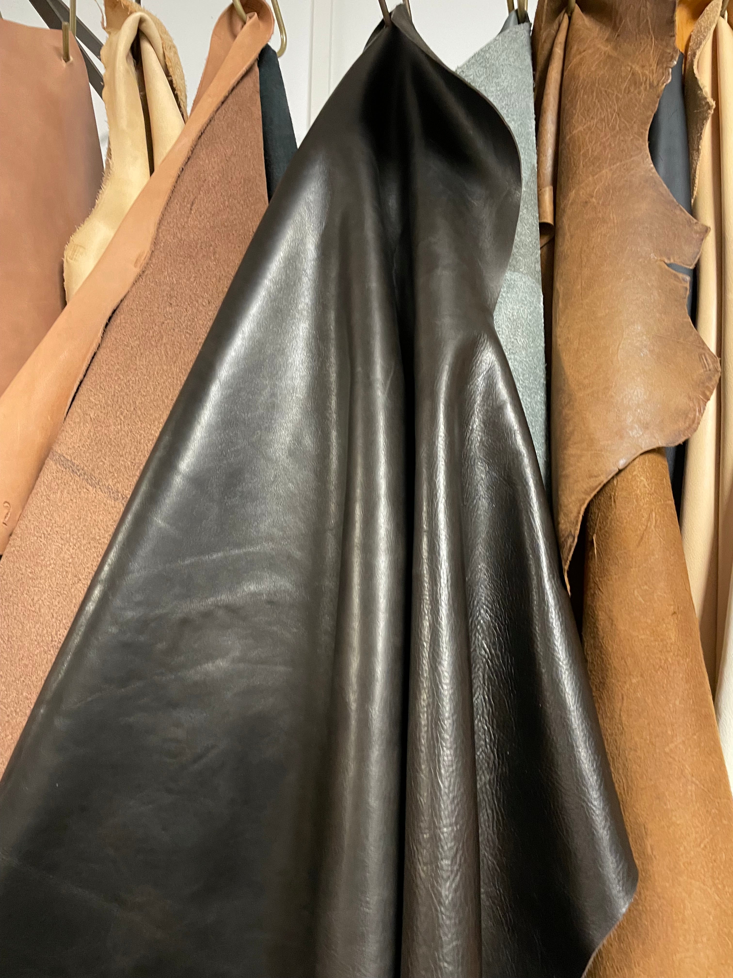 Olivenleder - Caroussel vegetable tanned leather - 1.2/1.4mm