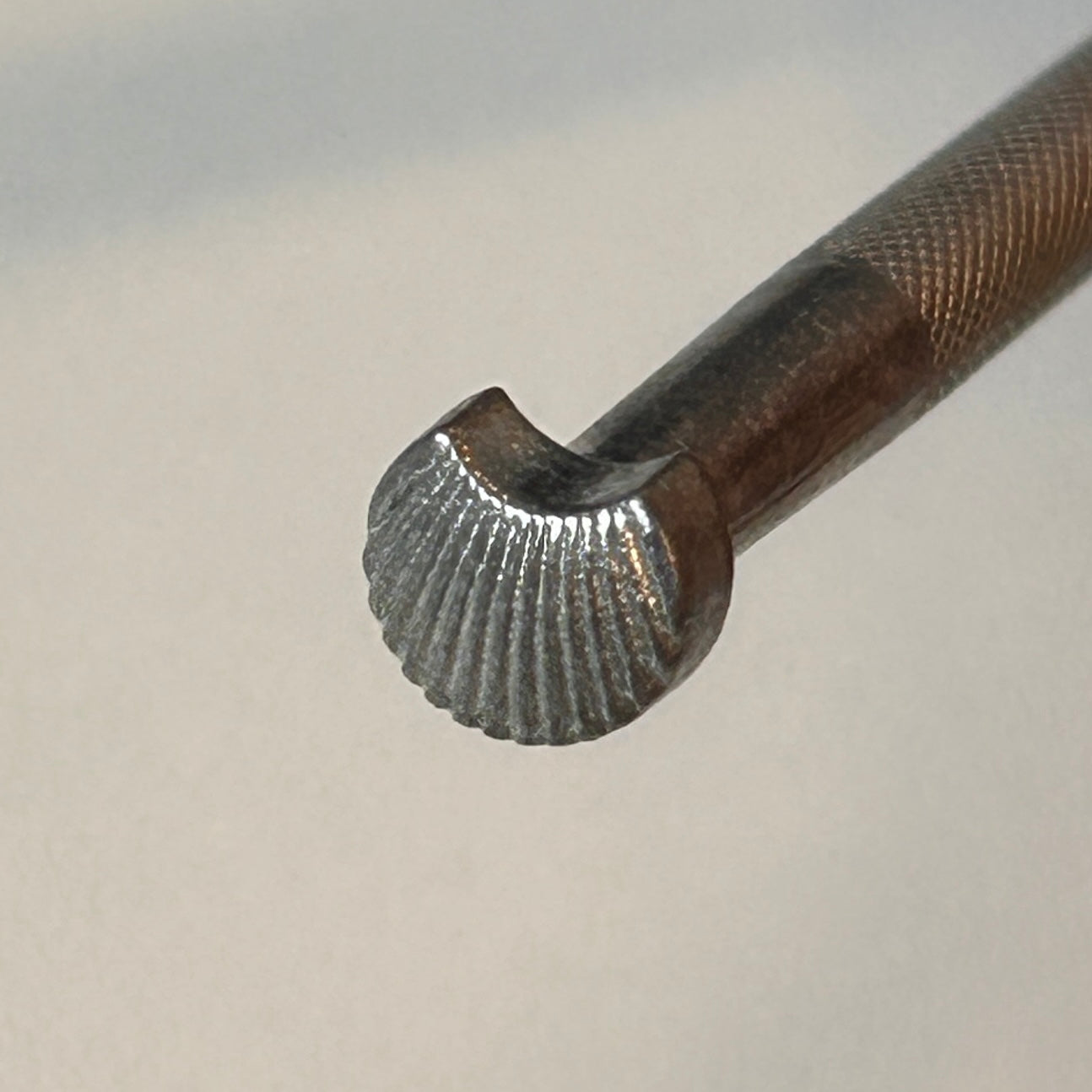 Embossed Stamp E-C431 - Leather Carving Tool - Vegetable-Tanned Leather