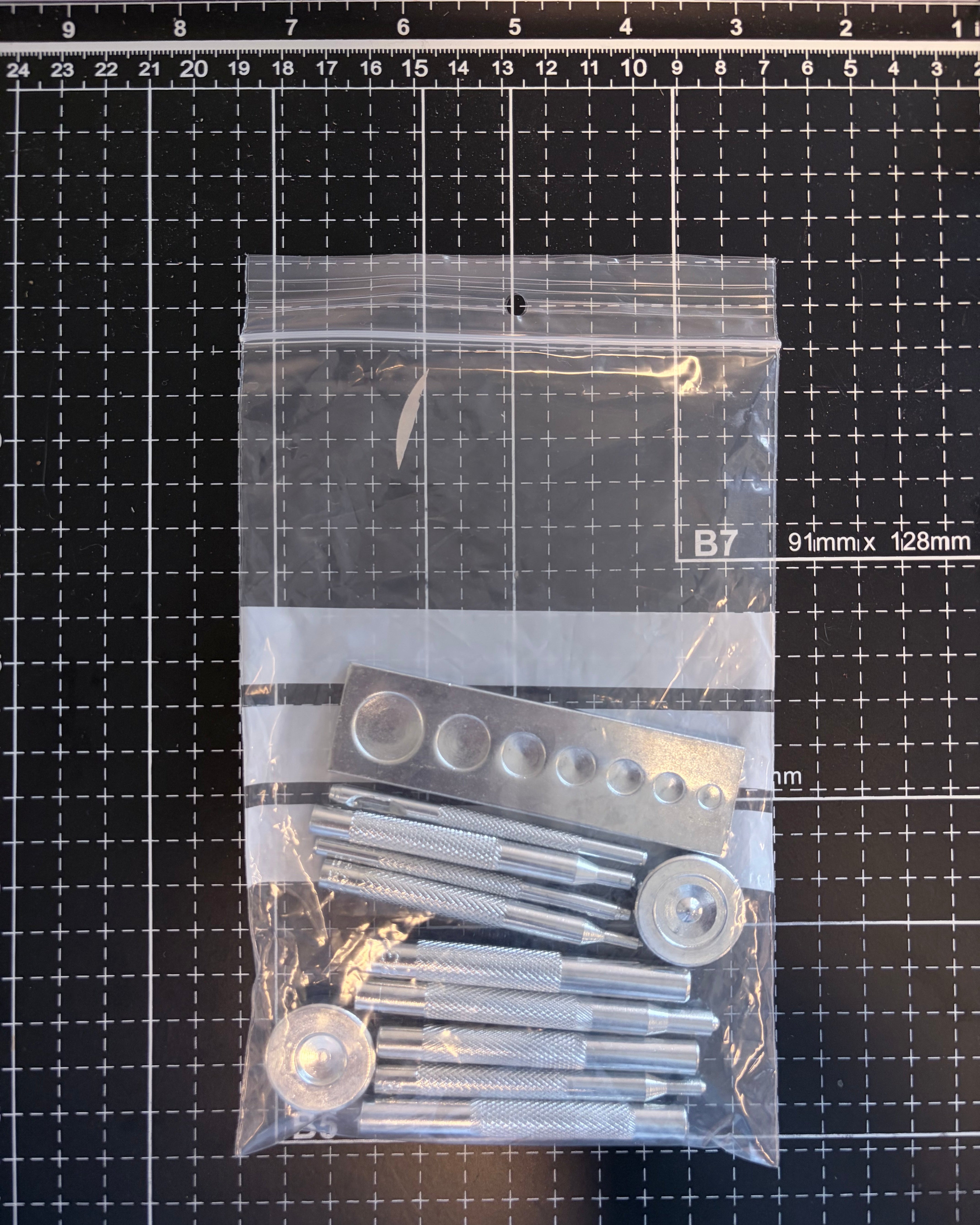 11pcs Leather Craft Tool Die Punch Snap Kit Rivet Setter with 6-15mm Base