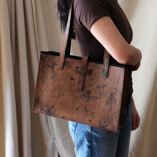 The Lighthouse Bag | Advanced Leather Bag Pattern