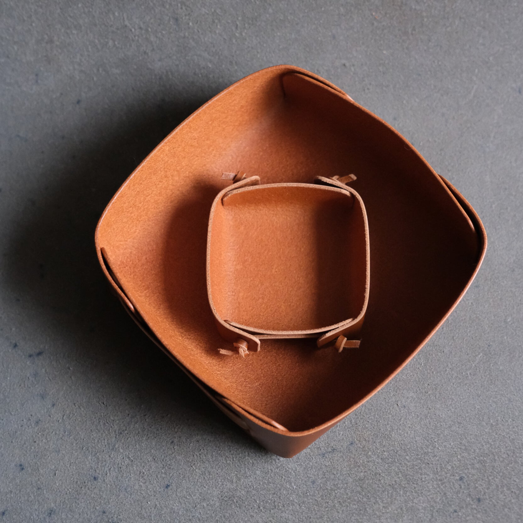The Batten Trays | Beginner Leather Accessoiry Pattern