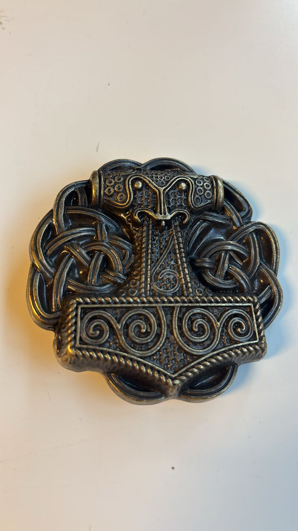 Viking Mjölnir Celtic Knot Belt Buckle – Old Gold Finish