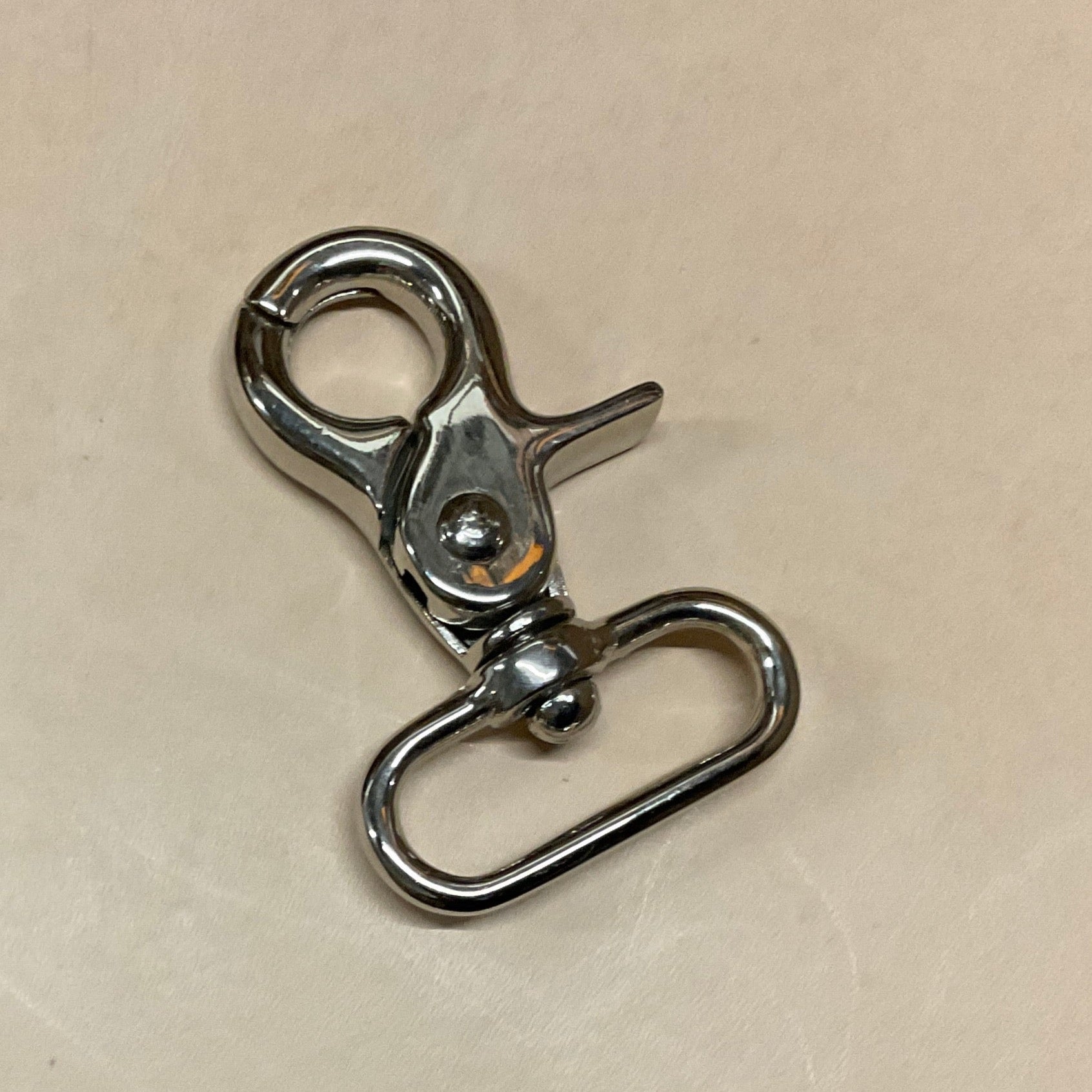 Musketon hook Nickel oval “ a” shape 30 mm