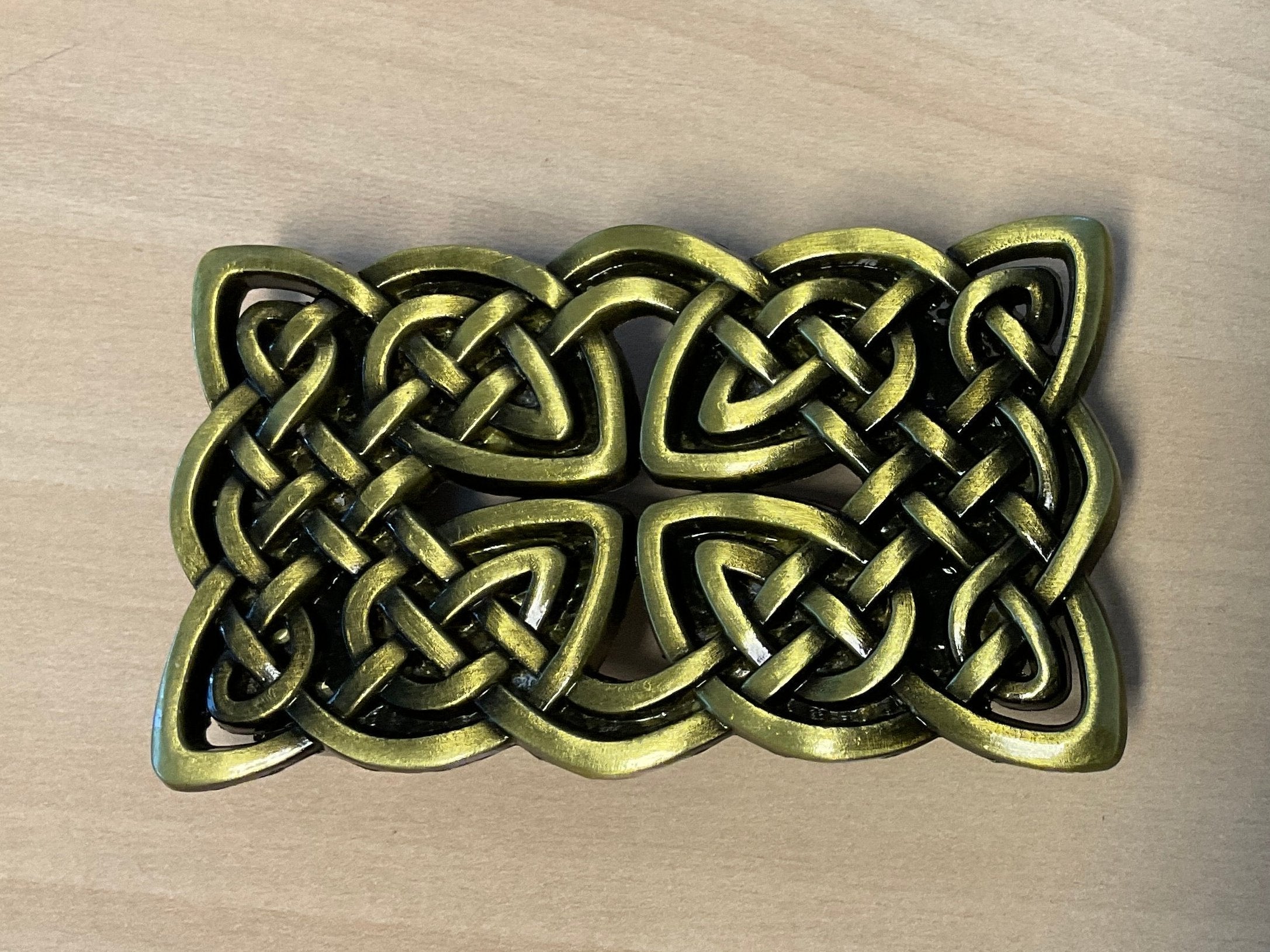 Celtic solid right-angled belt buckle