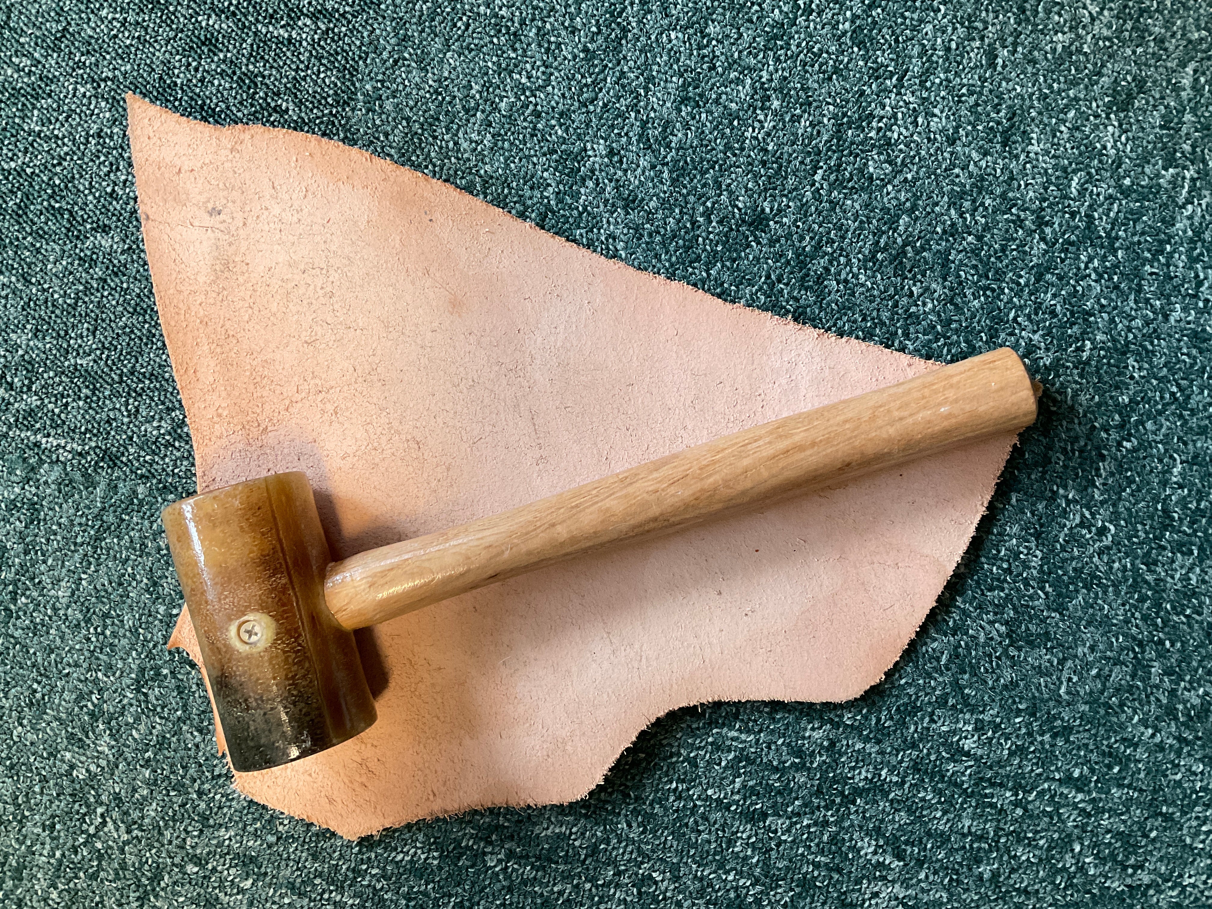 Leather hammer high quality  with wooden handle