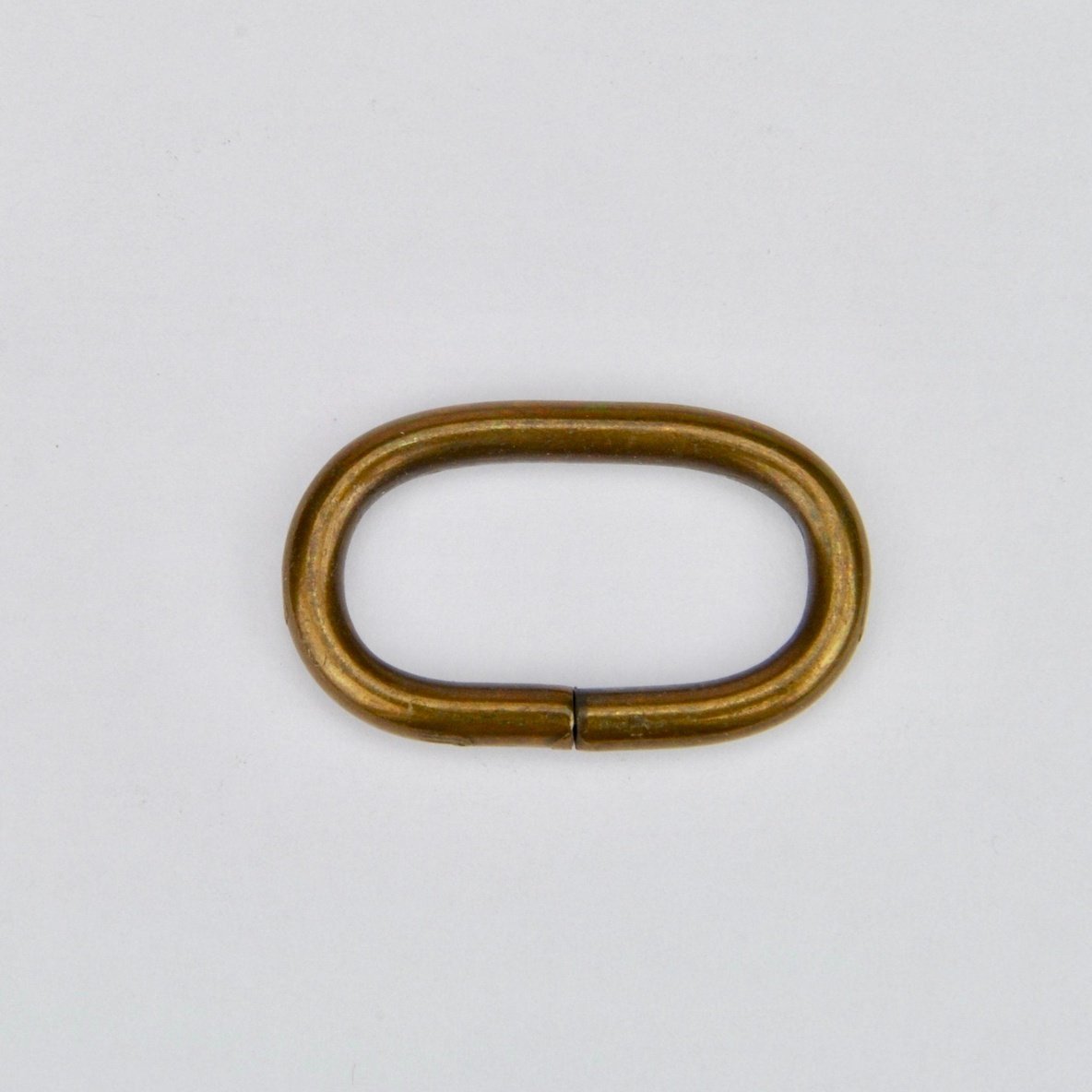 Oval Ring Old Gold 22 mm