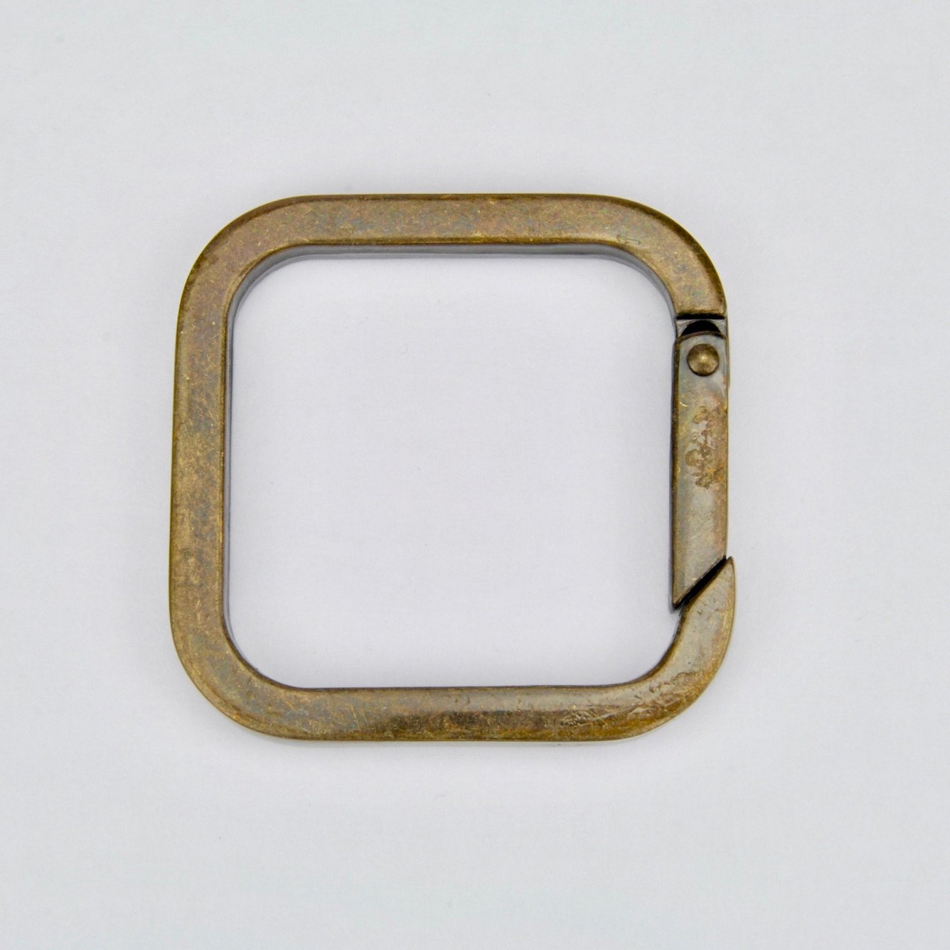 Square Spring Ring Old Gold 40 mm