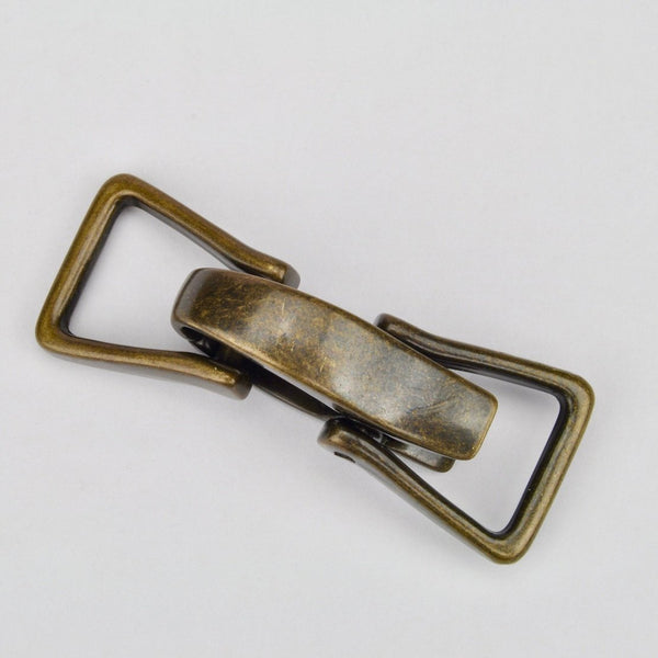 Musketon hook with Eye Old Gold 14 mm