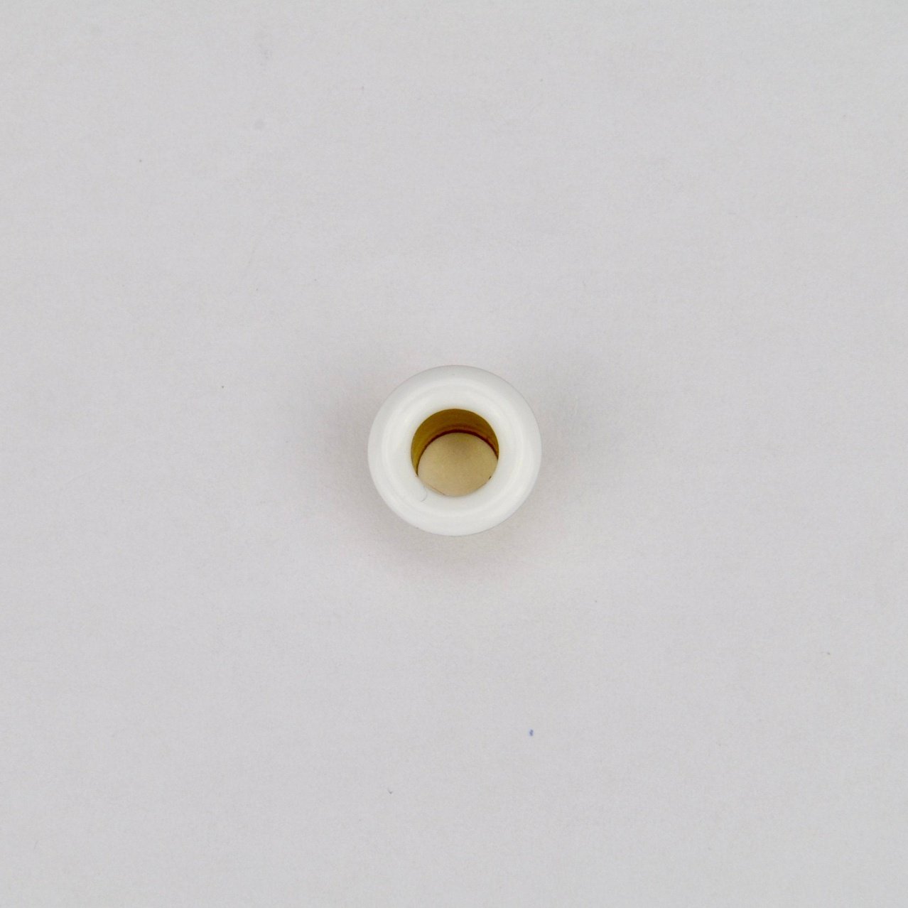 Eyelet ring White 05/VL51
