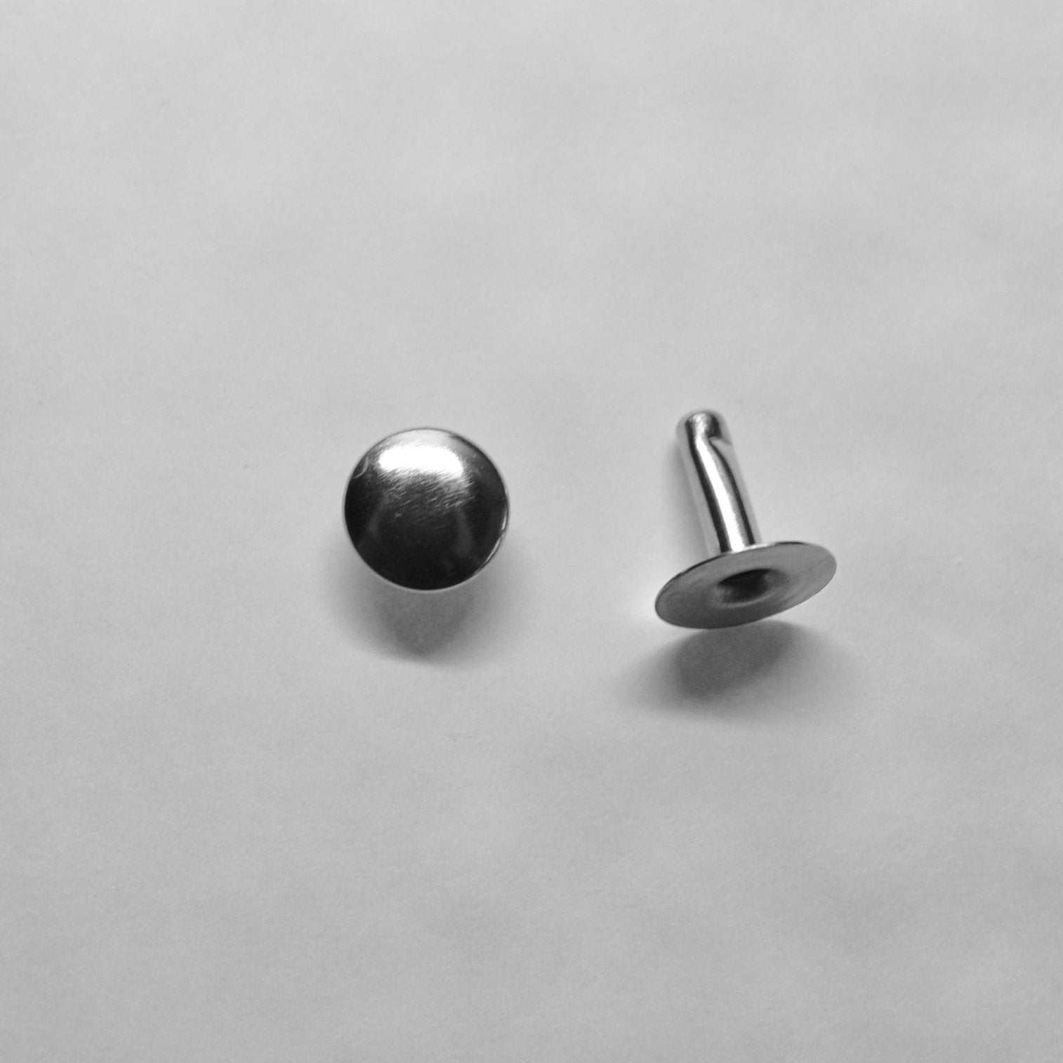 Double cap rivet 34-10 Nickel